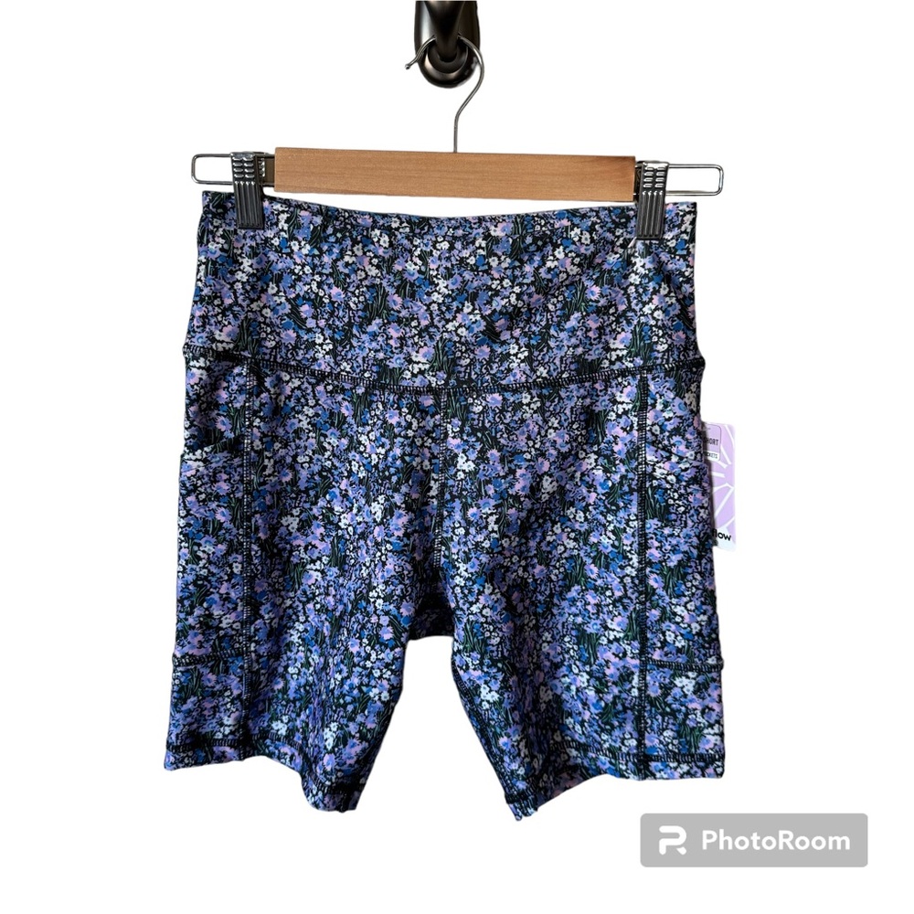 Ebb & Flow NWT Purple Floral Biker Shorts Size M